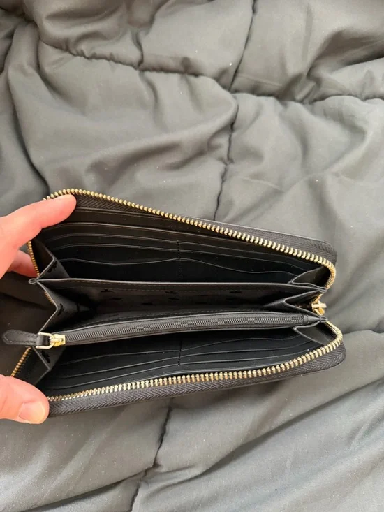 kate spade New York Two-Tone Tan & White Leather Satchel - Picture 5 of 5